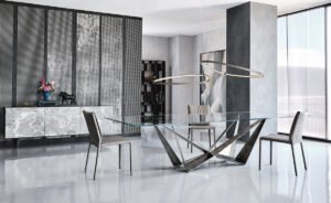 Skorpio table de Cattelan Italia allie structure sculpturale et matériaux précieux pour un design d’exception. Disponible chez D-Style Interior.