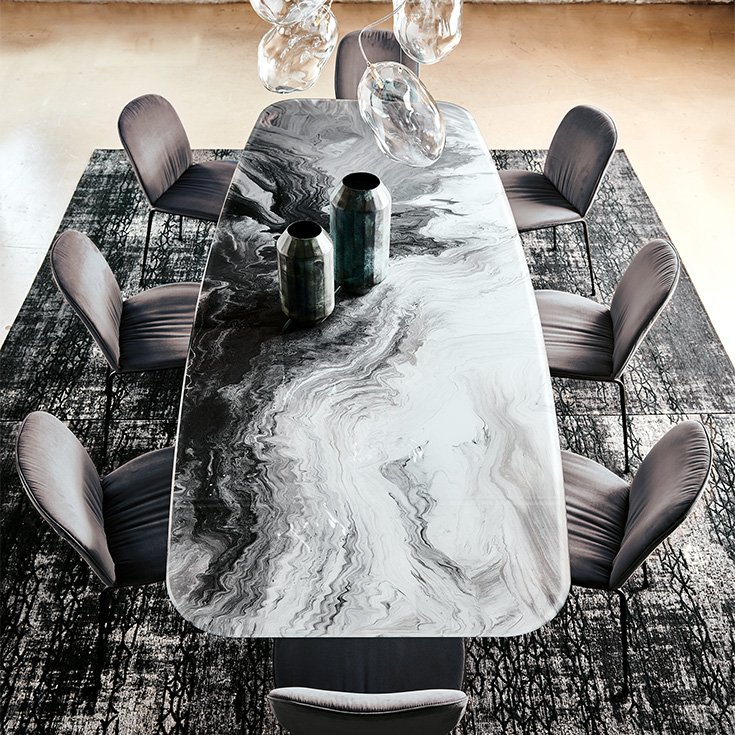 Stratos Crystalart table design haut de gamme en verre décoratif et acier par Cattelan Italia. Élégante et lumineuse, elle reflète le meilleur du design italien. Disponible chez D-Style Interior.