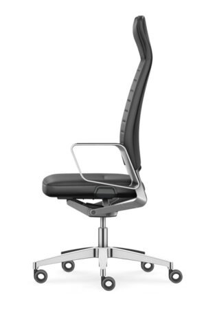 Chaise de bureau haut de gamme VINTAGEis5 32V2 par Interstuhl avec dossier haut et têtière intégrée disponible chez D-Style Interior