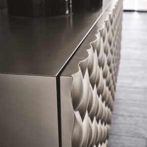 Buffet design haut de gamme Lavander par Cattelan Italia, finitions métalliques brossées avec nature tridimensionnelle, disponible chez D-Style Interior