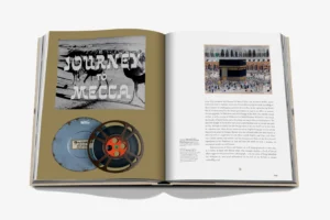 Livre design haut de gamme Hajj and the Arts of Pilgrimage par Assouline, édition Legends sous étui luxueux, disponible chez D-Style Interior.