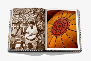 Livre design haut de gamme Moroccan Decorative Arts par Assouline, édition française sous étui lin, disponible chez D-Style Interior.