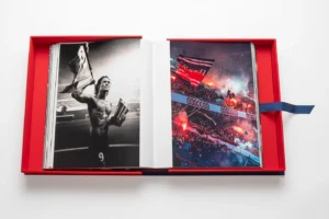 Livre design haut de gamme Paris Saint-Germain par Assouline, photographié par Julien Scussel, disponible chez D-Style Interior.
