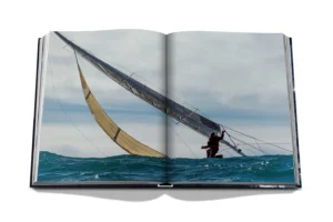 Livre design haut de gamme Yacht Club De Monaco par Assouline, édition Classics, disponible chez D-Style Interior.