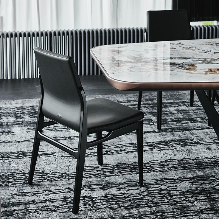 Ginevra Chaise design de Cattelan Italia, alliant élégance naturelle, confort et savoir-faire italien. Disponible chez D-Style Interior.