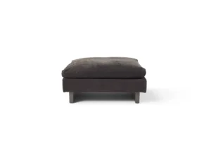 Tau fauteuil d’Amura Lab marie design zen, confort absolu et élégance italienne dans une forme épurée et contemporaine. Disponible chez D-Style Interior.