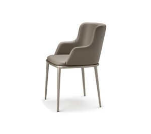 Magda ML Chaise design haut de gamme Magda ML de Cattelan Italia avec structure en acier laqué et revêtement en cuir italien, disponible chez D-Style Interior.