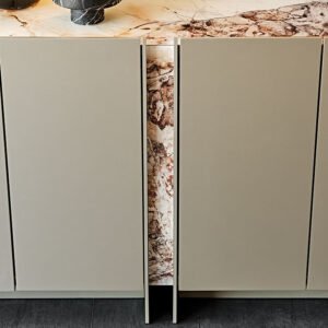 Buffet design haut de gamme Dynasty par Cattelan Italia, structure bois laqué avec verre imprimé effet marbre, disponible chez D-Style Interior