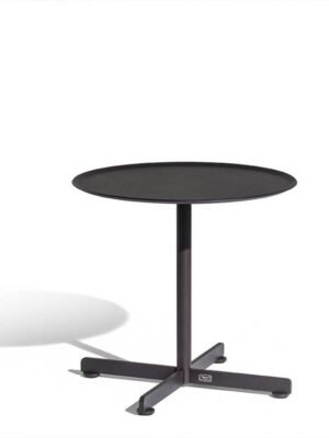 Bob Outdoor Table basse design haut de gamme Poltrona Frau, acier inoxydable laqué, élégante et résistante, disponible chez D-Style Interior.