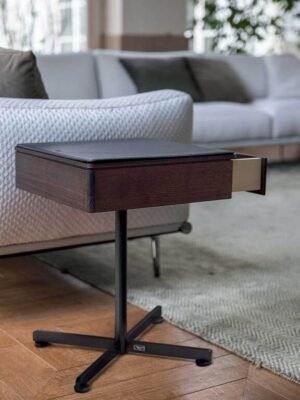 Bob | Table basse avec tiroirs - Table basse design haut de gamme Poltrona Frau disponible chez D-Style Interior