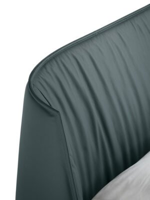 Archibald Lit design haut de gamme en cuir Pelle Frau® par Poltrona Frau, tête de lit rembourrée et design italien raffiné, disponible chez D-Style Interior