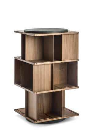 Bibliothèque design haut de gamme Turner par Poltrona Frau, structure noyer Canaletto avec plateaux tournants, disponible chez D-Style Interior