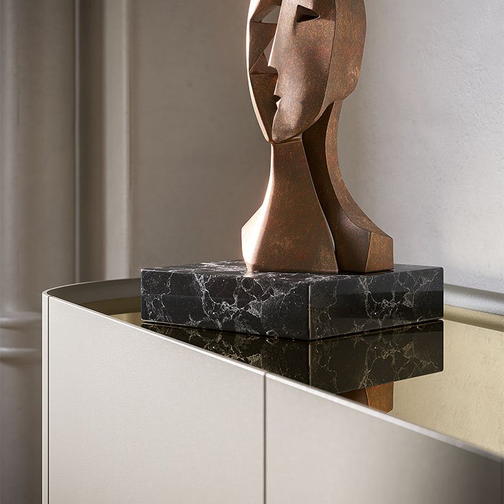 Buffet design haut de gamme Dynasty par Cattelan Italia, structure bois laqué avec verre imprimé effet marbre, disponible chez D-Style Interior