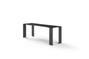 Exilis Console par Amura Lab – une console sculpturale et minimaliste alliant la légèreté du design à la force des matériaux nobles. Disponible chez D-Style Interior.