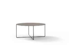 Junsei par Amura Lab – une table basse au design pur et équilibré, inspirée de la philosophie japonaise de la simplicité. Disponible chez D-Style Interior.