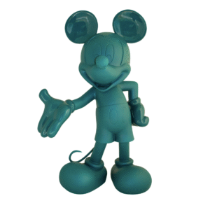 Mickey Welcome Large, Sculpture design haut de gamme Leblon Delienne, emblématique et joyeux, grandeur nature. Disponible chez D-Style Interior