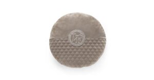 Glam Collection coussins design de Vittoria Frigerio, un ensemble élégant en tissu ou cuir avec détails raffinés. Disponible chez D-Style Interior.