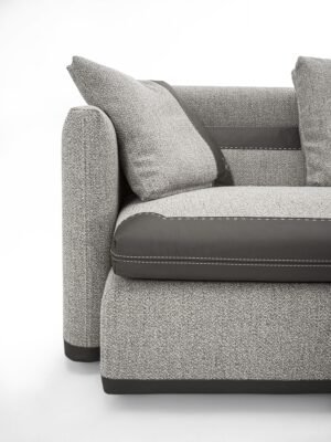 Spinola canapé design haut de gamme par Vittoria Frigerio, lignes géométriques élégantes et finitions cuir raffinées. Disponible chez D-Style Interior.