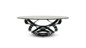 Neolitico 40 Vetro table basse design haut de gamme en verre et fer forgé par Reflex Angelo, aux lignes sculpturales et finitions luxueuses. Disponible chez D-Style Interior.