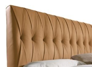 Marlon Night, un lit king-size en cuir avec tête capitonnée artisanale et design moderne. Disponible chez D-Style Interior.