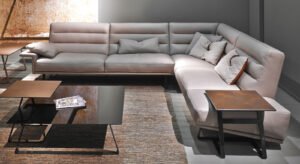 Renegade canapé en cuir design haut de gamme par Gamma Arredamenti, au style architectural et modulable. Disponible chez D-Style Interior.