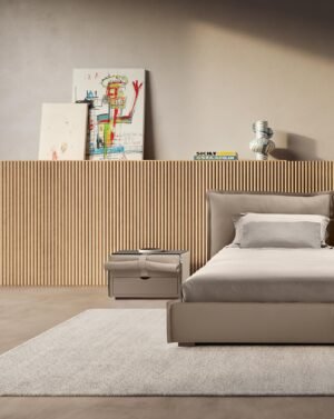 Desire table de chevet Desire de Gamma Arredamenti, un modèle en cuir au design original et personnalisable. Disponible chez D-Style Interior.