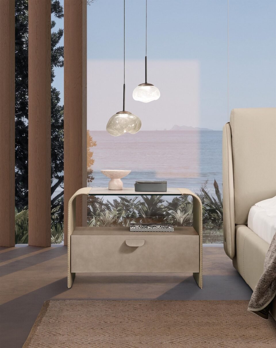 Zen table de chevet de Gamma Arredamenti, design moderne avec tiroir soft-close en cuir et plateau en céramique ou marbre. Disponible chez D-Style Interior.