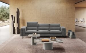 Newport canapé design haut de gamme par Gamma Arredamenti, au confort réglable avec dossier à double piston hydraulique et finitions raffinées. Disponible chez D-Style Interior.